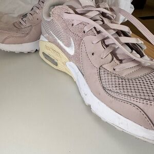 Nike Women's Beige and White Sneakers